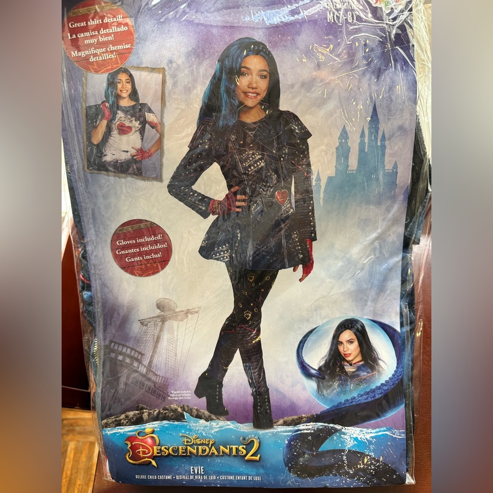 Evie Costume from Descendants 2